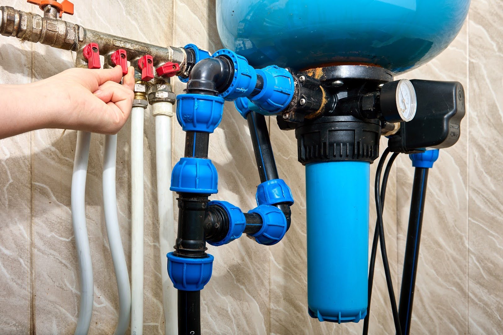 What Are The Benefits of a Whole Home Water Filtration